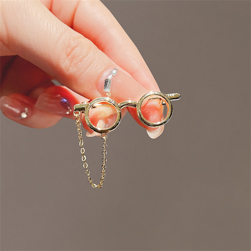 Broches créatives en métal en  - Sunglass Retainer Cord avis et prix